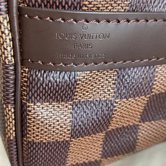 LOUIS Vuitton Speedy 25 Bandouliere